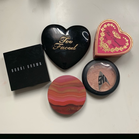 Other - High End Compact Bundle Other - High End Compact Bundle